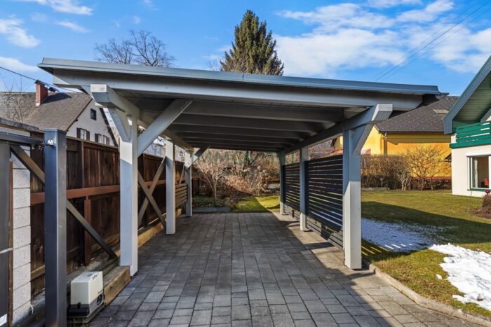 Carport