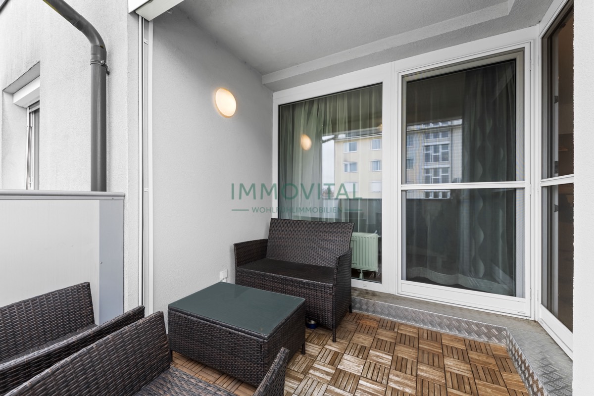 Loggia mit Balkon