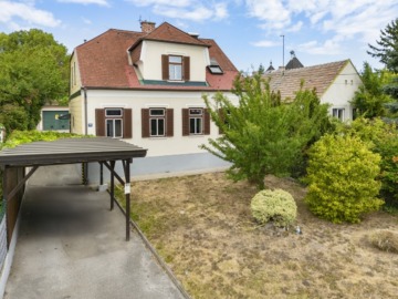 Gepflegtes Einfa­mi­li­enhaus mit weitläu­figem Garten in Draßburg, 7021 Draßburg, Einfamilienhaus